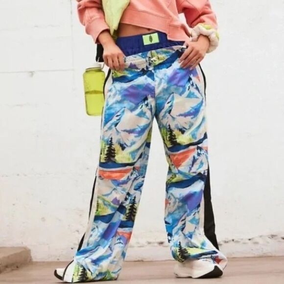 NWT Free People Movement Printed End Zone Pants Sz. Large